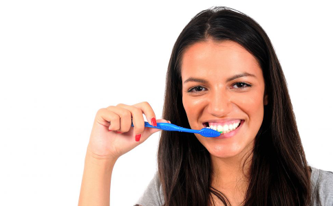 牙膏挤太多致癌吗 刷牙有哪些误区 口腔癌的预防措施